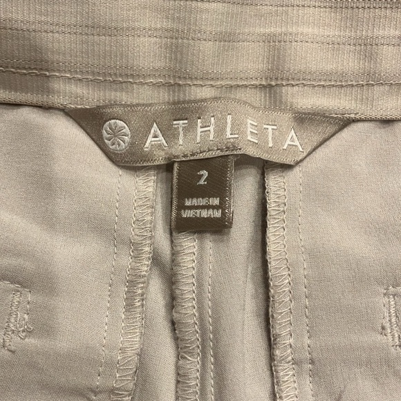 Athleta | Light Tan Shorts Size 2 EUC - Picture 2 of 5